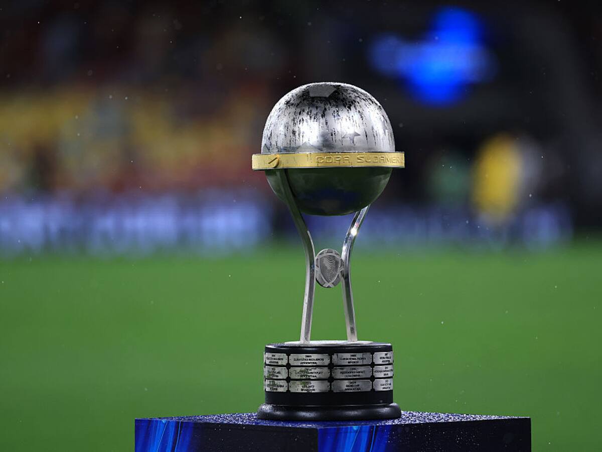 Noticia positiva para equipos colombianos: Conmebol hizo cambio en formato de la Sudamericana 2027
