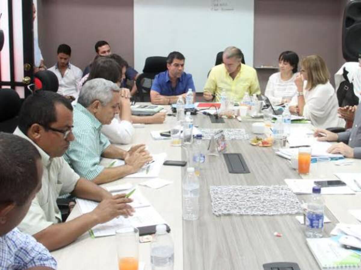 CRA destinará recursos para canalización de arroyos de Barranquilla
