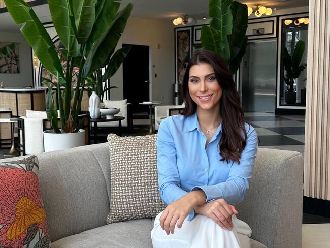 Ylenia Alayeto: La diseñadora que mezcla visión estética con estrategia empresarial