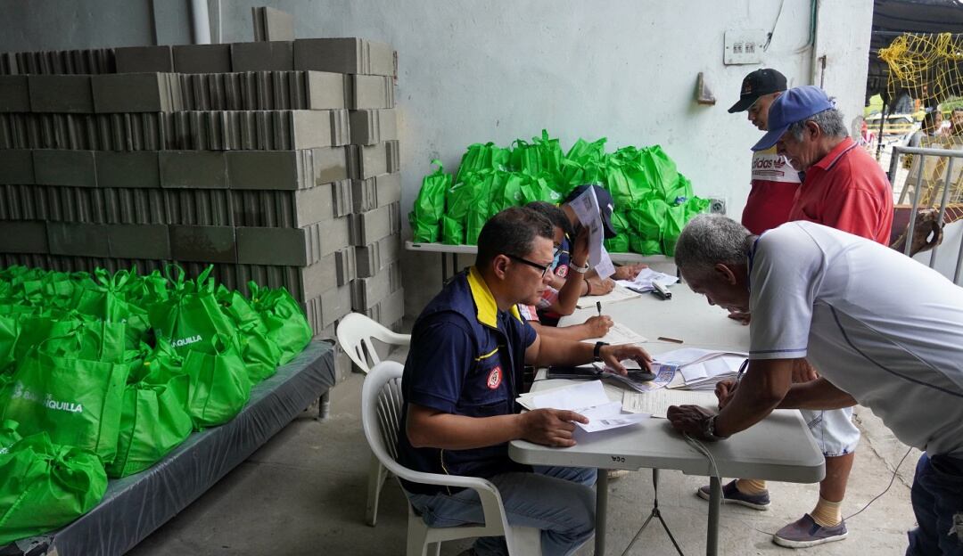 Entrega a damnificados