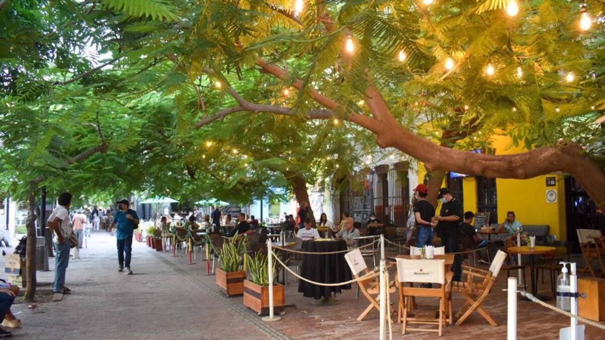 Aforo en bares y restaurantes de Santa Marta pasará del 30% al 65%