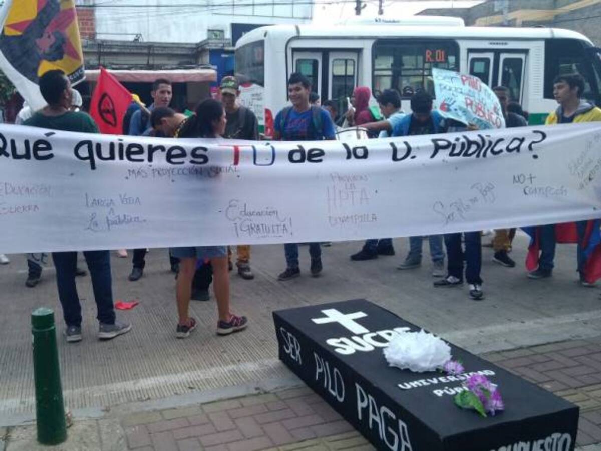 Estudiantes y docentes de Unisucre rechazaron disminución de recursos
