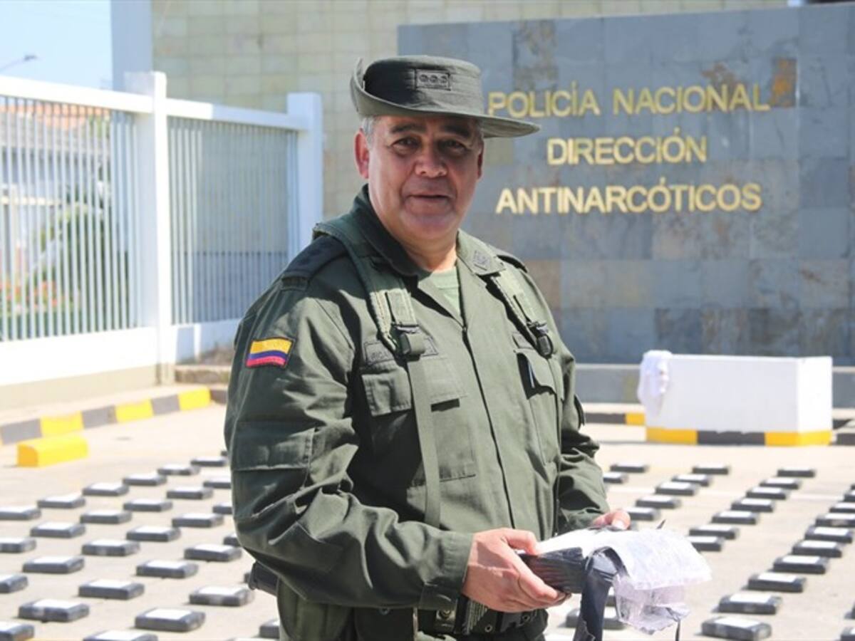 Cúpula de la Policía Nacional se mueve con salida de cuatro generales