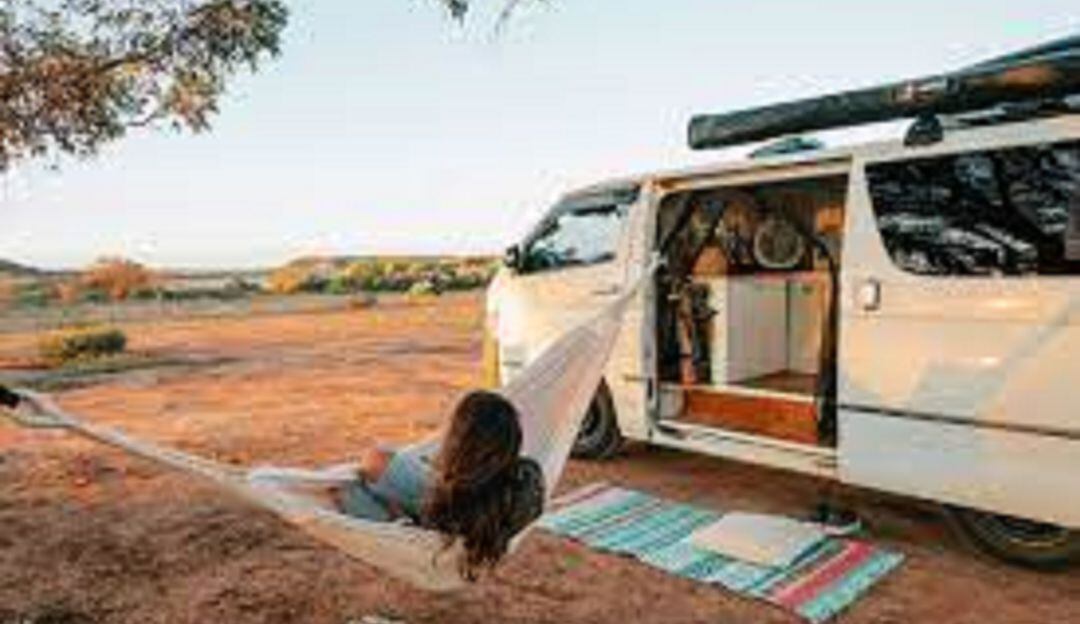 Angélica Ladino, la colombiana que recorre Australia en una camioneta