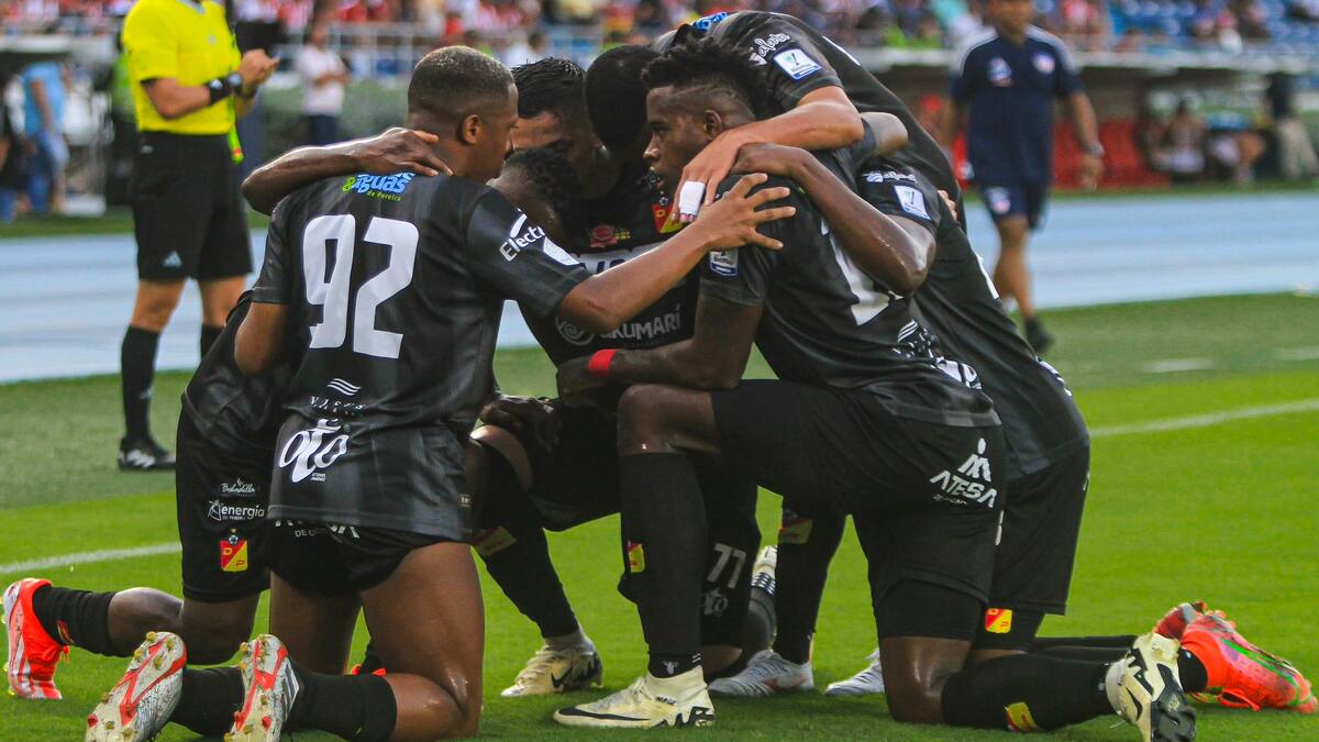 Pereira dio el golpe en Barranquilla: victoria ante Junior para meterse en la pelea