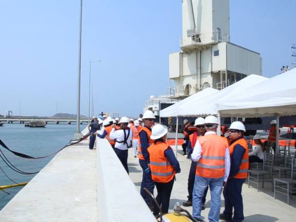Skimmer Foru recoge 99% del crudo derramado en el mar