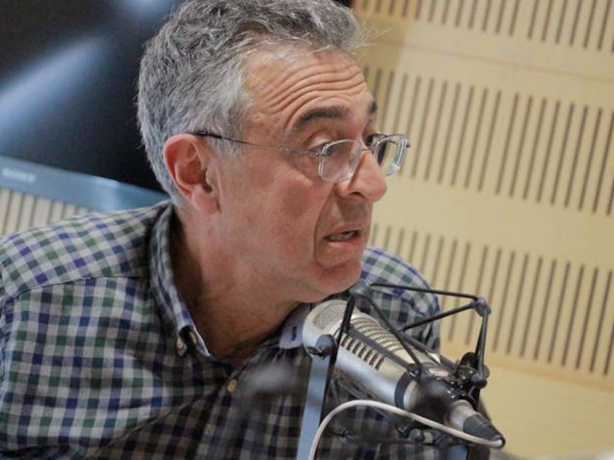 No sé si sea la gran facultad comunicativa, pero Peñalosa ayuda mucho a Petro: Rafael Orduz