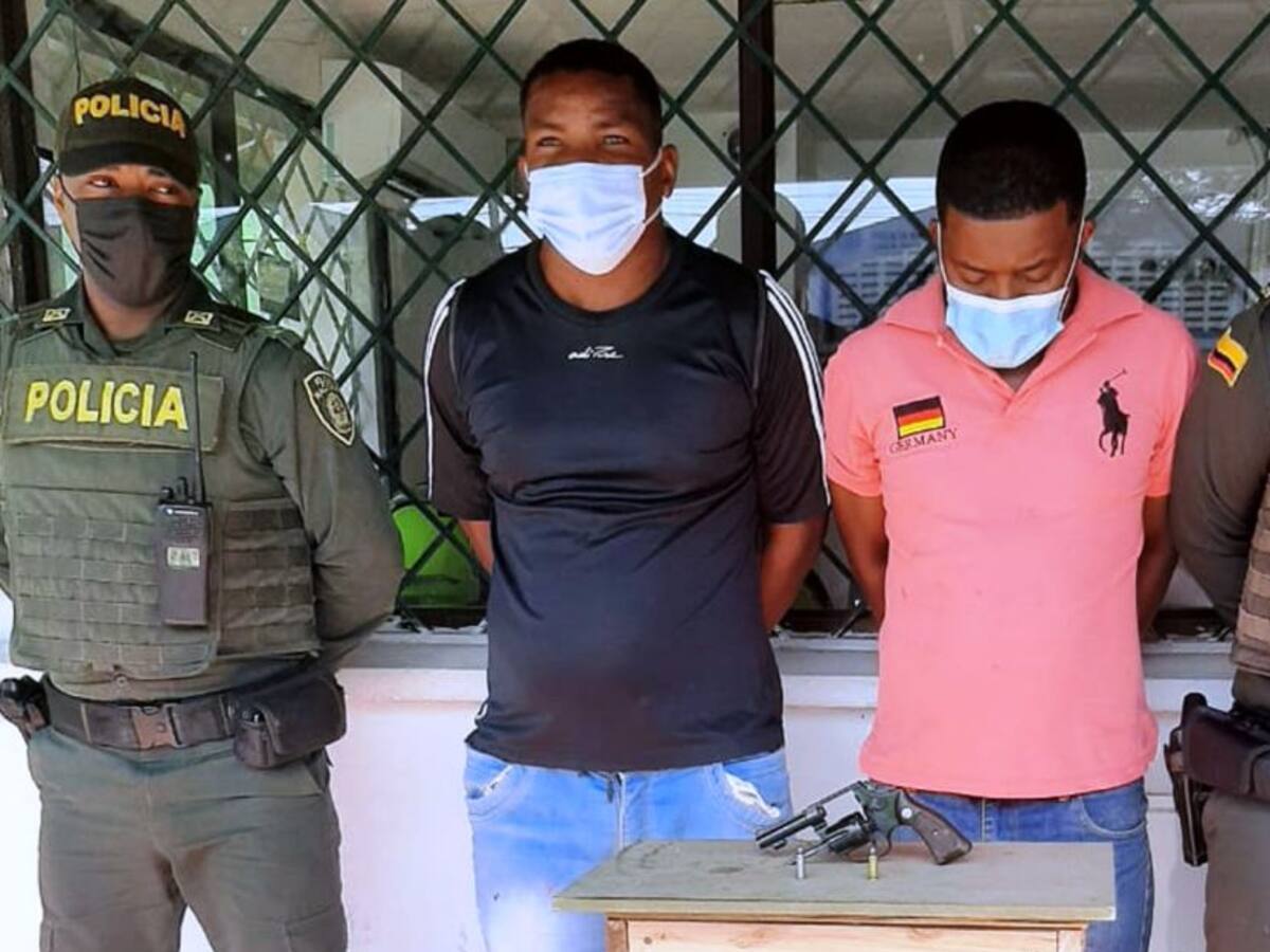 En persecución, dos presuntos delincuentes capturados en Cartagena
