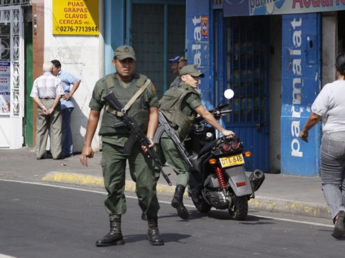 Colombiano resulta herido por militares venezolanos en Arauca