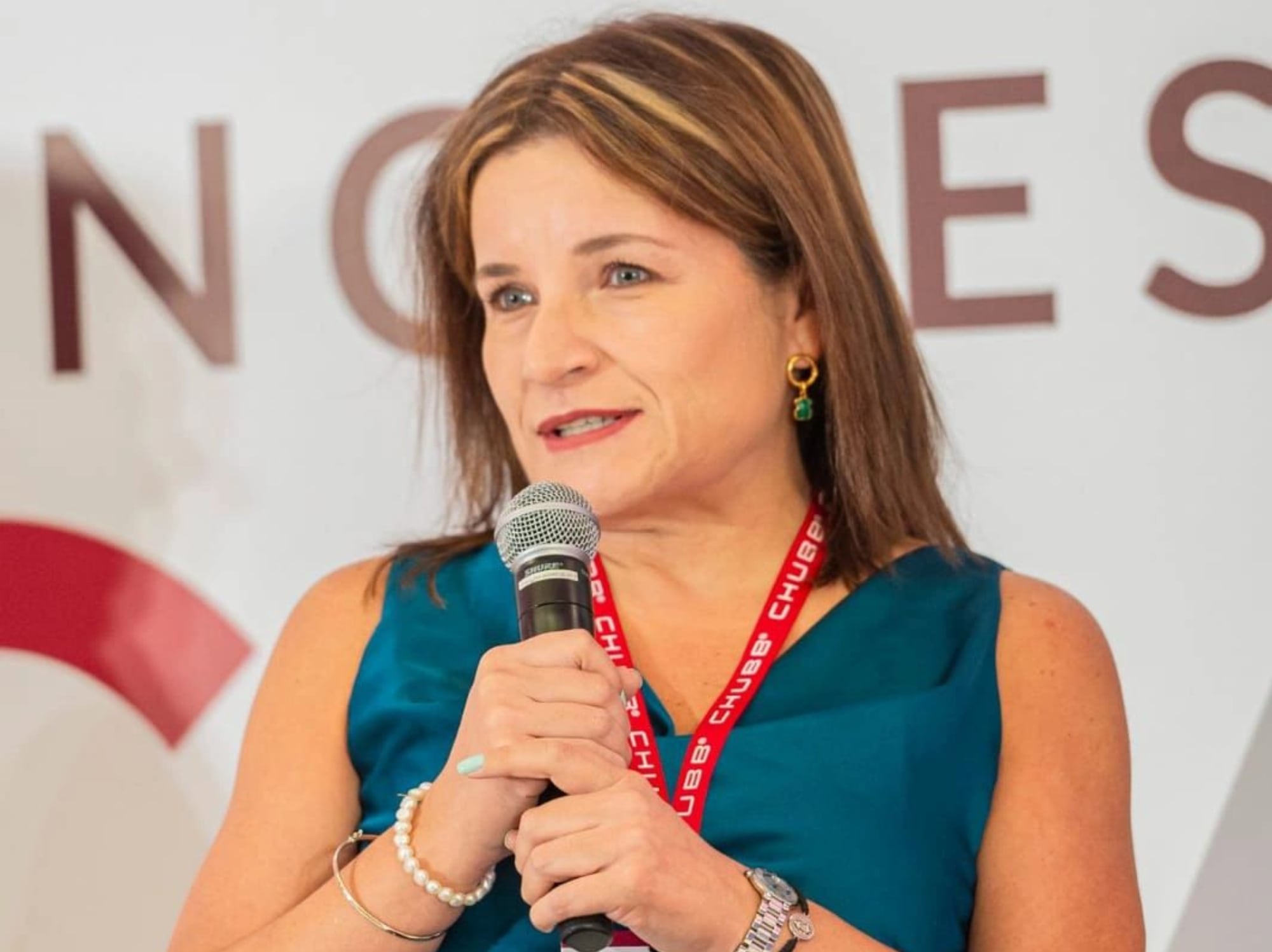 Alexandra Quiroga. Foto: LinkedIn de AXA Colpatria.