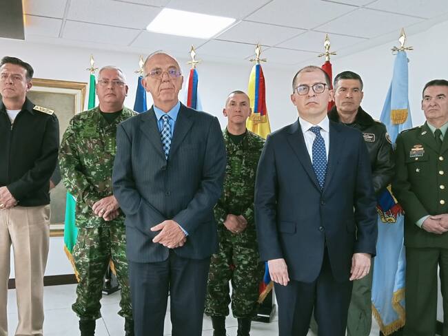 Reunión que se adelantó entre la cúpula militar, el director de la Policía, el ministro de la Defensa y el fiscal general de la nación, Francisco Barbosa. Foto: Ministerio de Defensa.