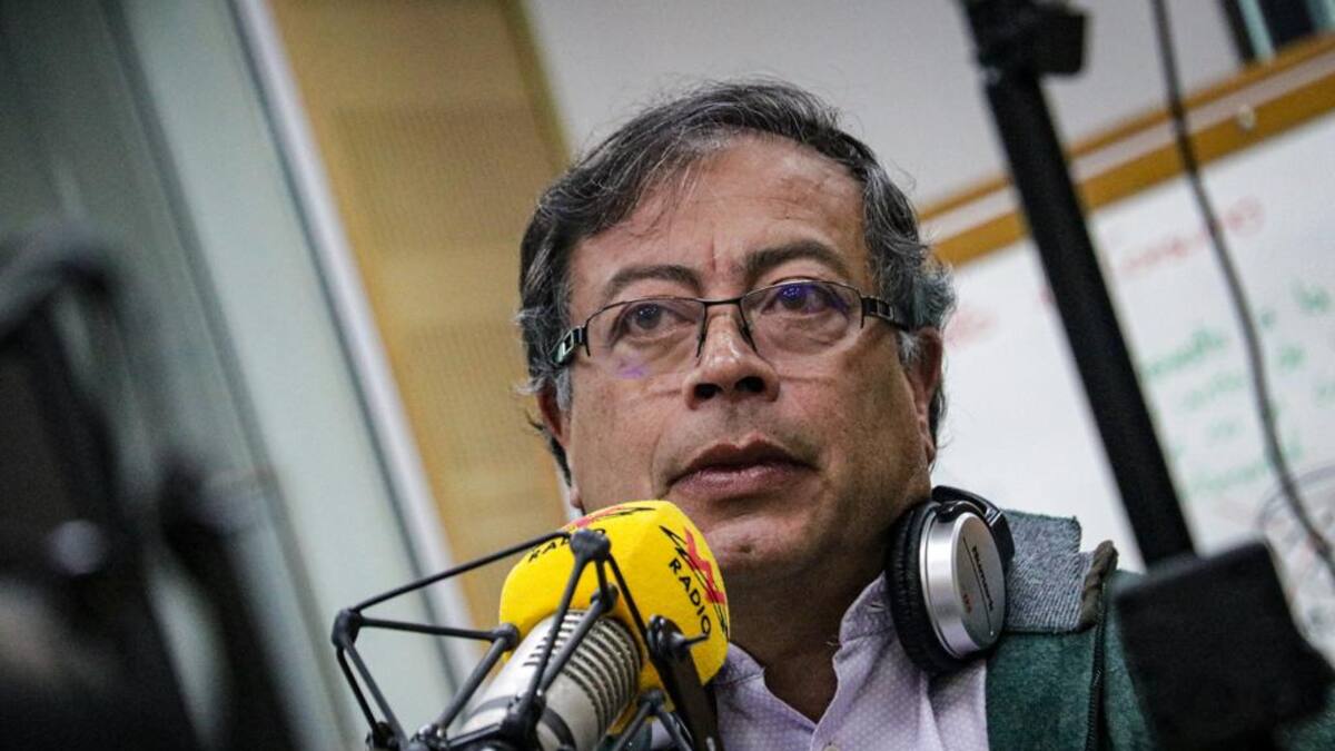 ¿Quién les dijo que la democracia es que haya elecciones?: Gustavo Petro