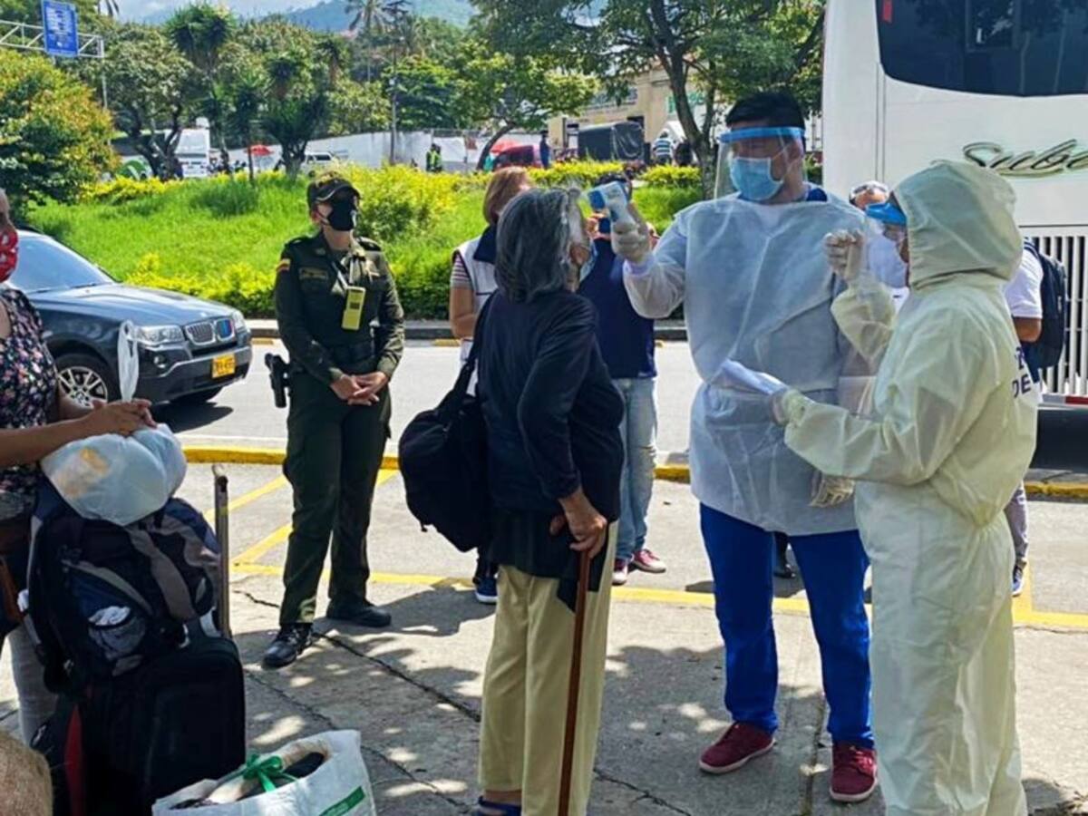 Venezolanos que estaban en Ibagué regresan a su país