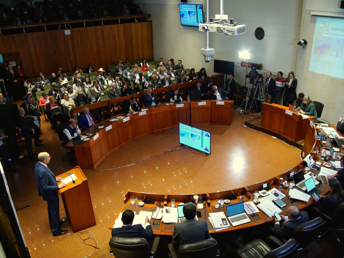 Magistrados escuchan a gobierno defender decreto de emergencia en La Guajira