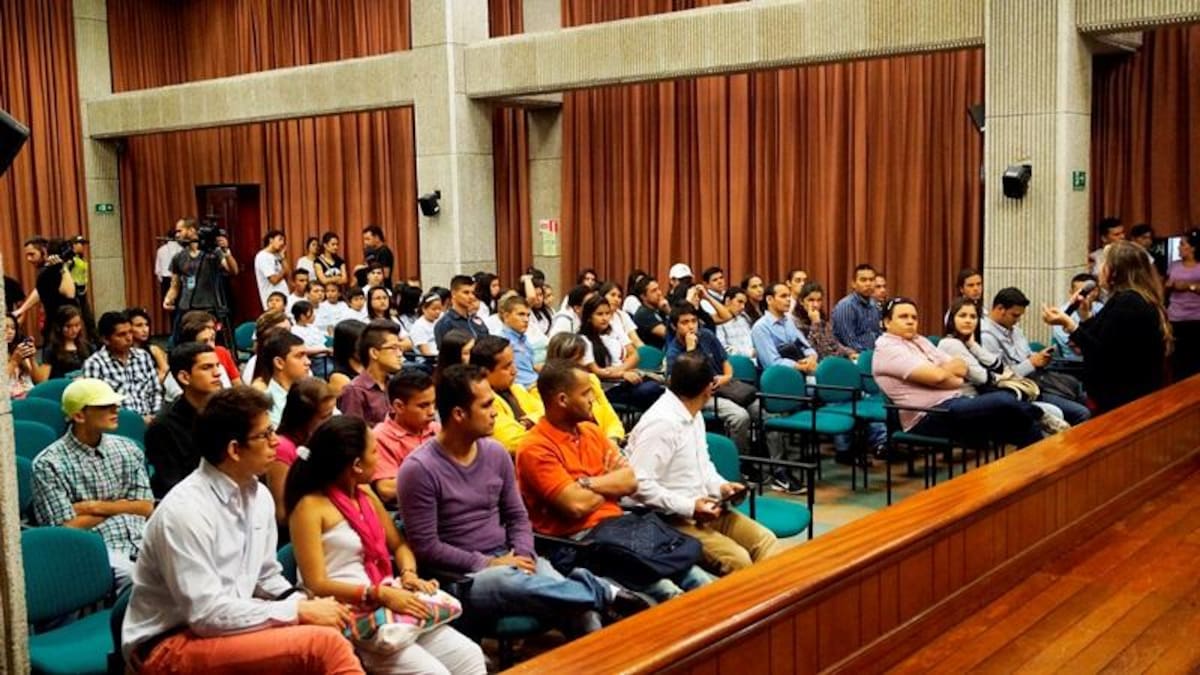 Igualmente, los jóvenes compartieron algunas de las historias de sus cicatrices físicas y espirituales.