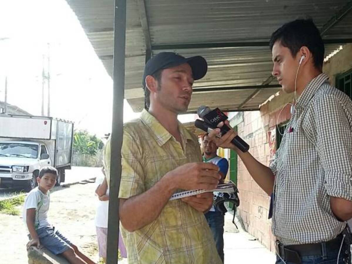 Caracol Radio visitó el barrio Las Colinas al sur de Armenia, problemas viales