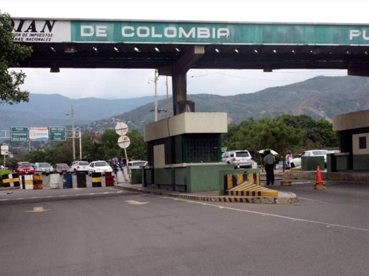 Verifican detención de dos colombianos en frontera con Venezuela