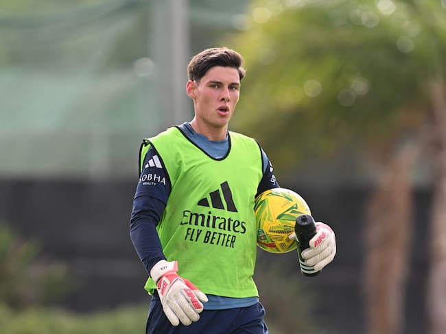 Alexei Rojas entrenando con las divisiones inferiores del Arsenal. (Photo by Stuart MacFarlane/Arsenal FC via Getty Images)