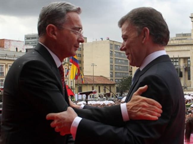 “Bienvenido presidente Uribe como senador”: Santos