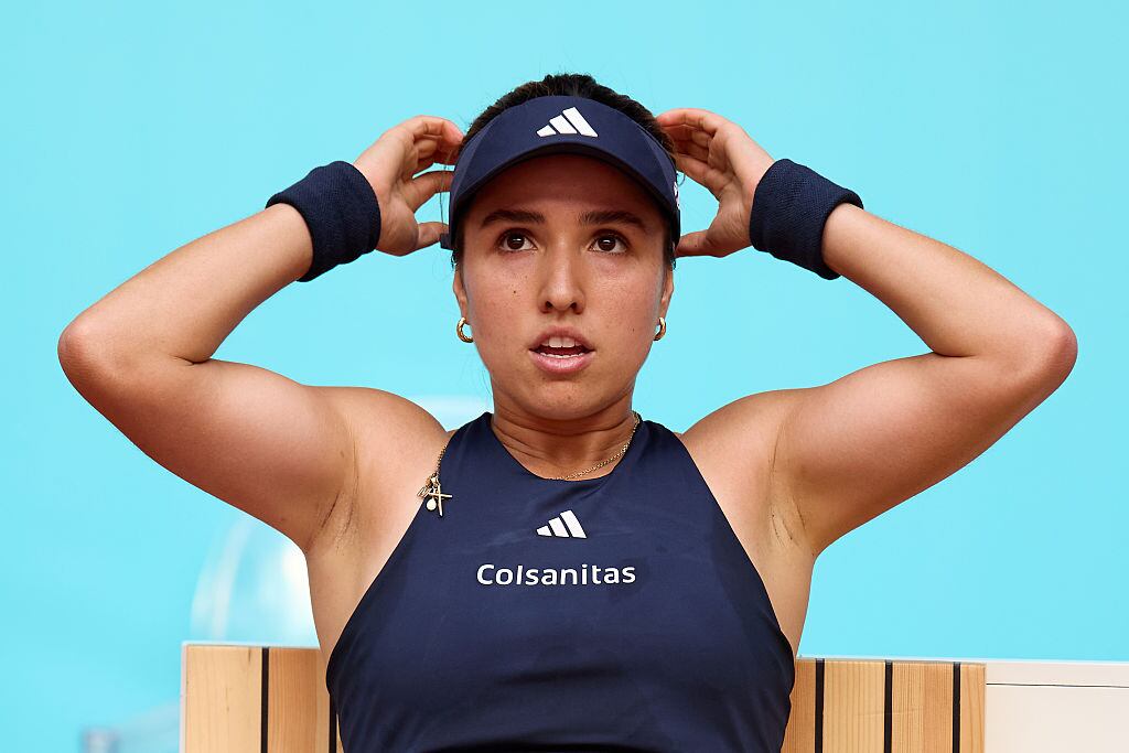 MADRID, SPAIN - APRIL 23: Camila Osorio of Colombia looks on while seated during a changeover in the Women’s Singles Second Round match against Naomi Osaka of Japan at Arantxa Sanchez Stadium on day four of the Mutua Madrid Open at La Caja Magica on April 23, 2026 in Madrid, Spain. (Photo by Ion Alcoba Beitia/Getty Images)