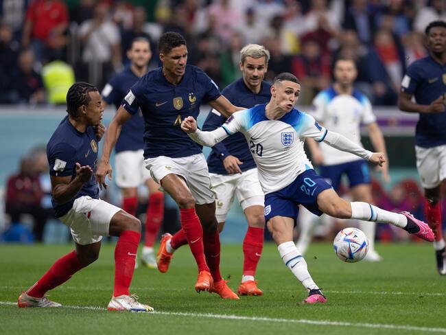 Duelo entre Francia e Inglaterra durante el Mundial de 2022. (Photo by Simon Bruty/Anychance/Getty Images)