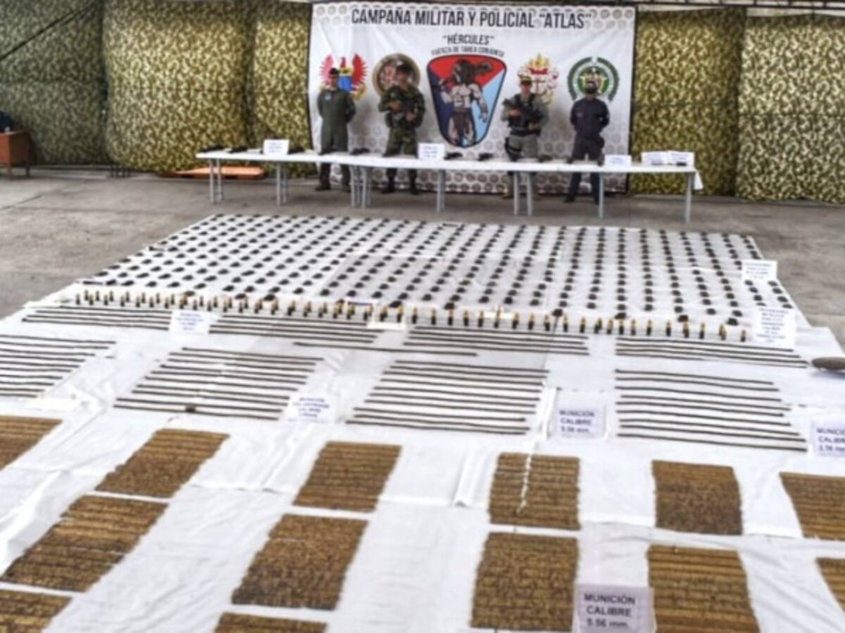 Desmantelan caleta de disidencias de las Farc