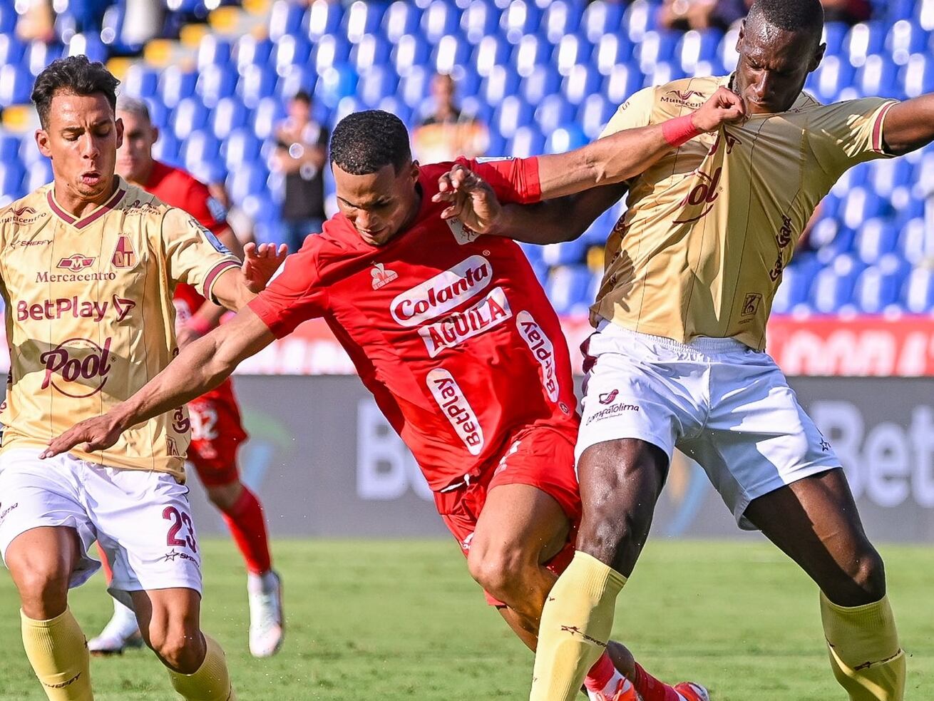 Duelo de Liga entre América de Cali y Deportes Tolima / @AmericadeCali