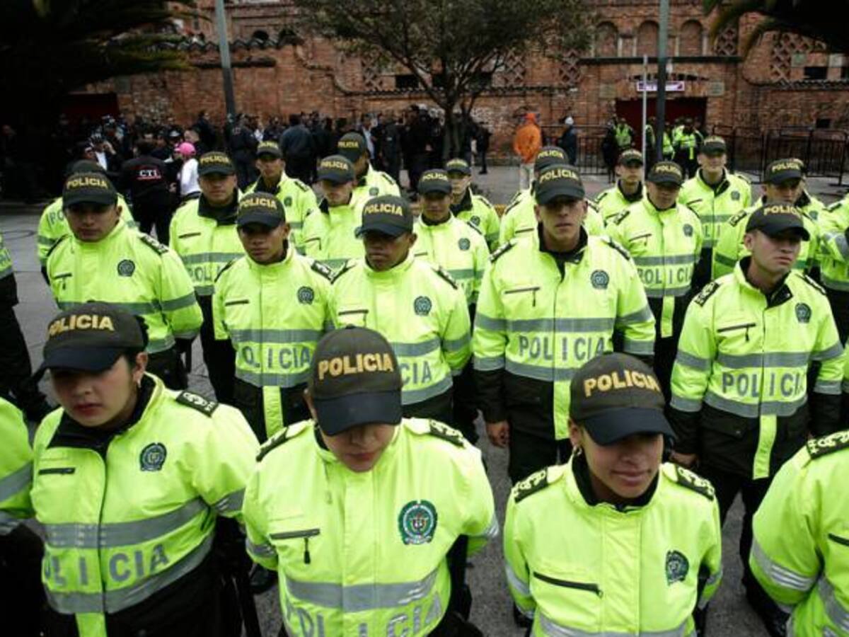 Refuerzan seguridad al alcalde de Florencia por amenazas