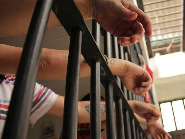 Más de 310 presos dispuestos a contar la verdad del conflicto en Colombia