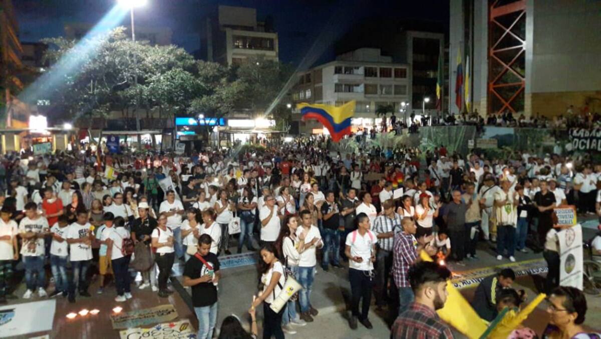 La plaza de Bolívar de Armenia epicentro de las concentraciones por los líderes sociales