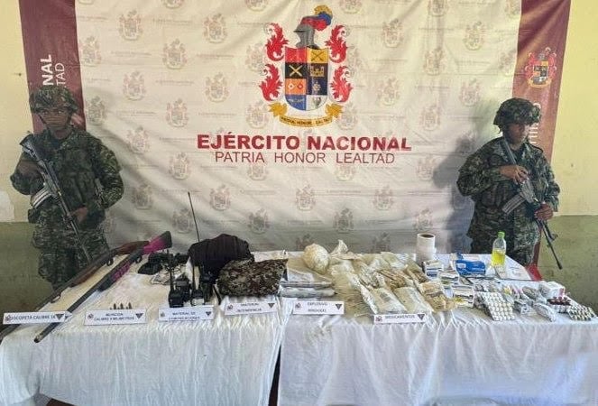 El material incautado fue dejado a disposición de las autoridades. Foto: Ejército.