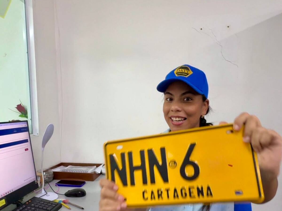 DATT explica cómo tramitar el duplicado de la placa para evitar sanciones por falta de legibilidad