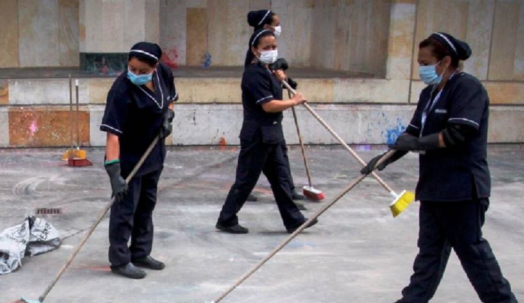 No hay contrato de aseadores