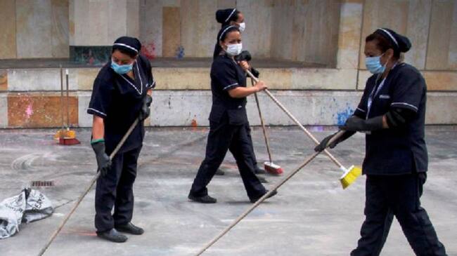 No hay contrato de aseadores