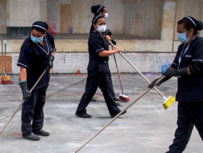 No hay contrato de aseadores