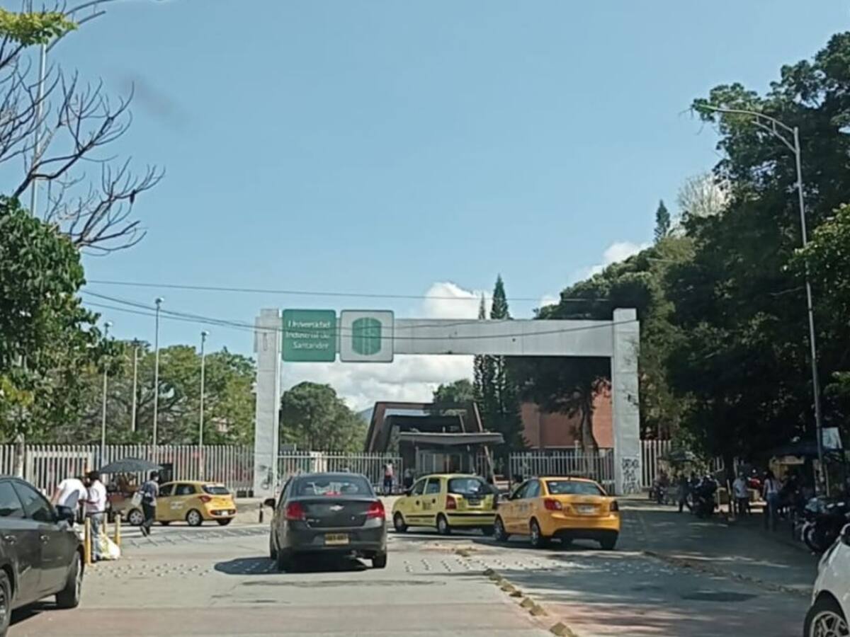 "Es como el infierno, droga dentro y fuera de la UIS": Comerciantes
