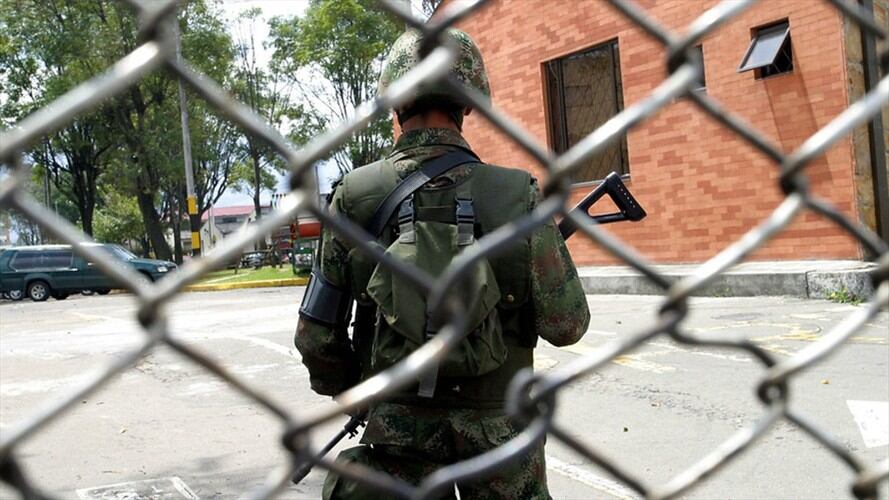 Apartan de su cargo a soldado involucrado en abuso sexual a menor. Foto: Colprensa