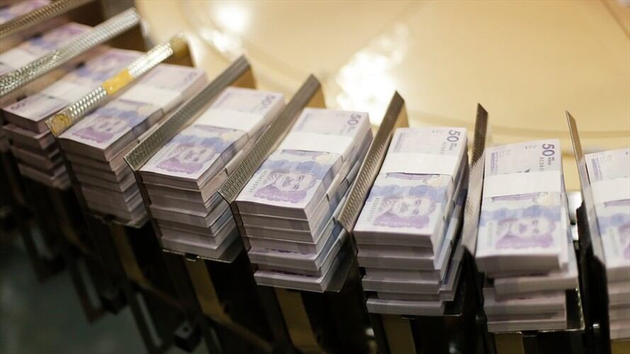 El Ministerio de Hacienda informó al mercado que ejecutará la cláusula de redención anticipada para uno de los bonos globales. Foto: Colprensa
