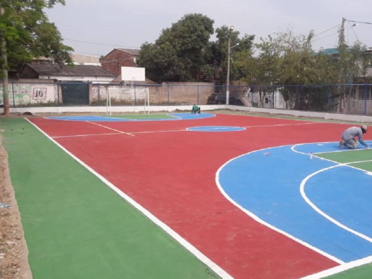 IDER renovó canchas deportivas en tres barrios de Cartagena