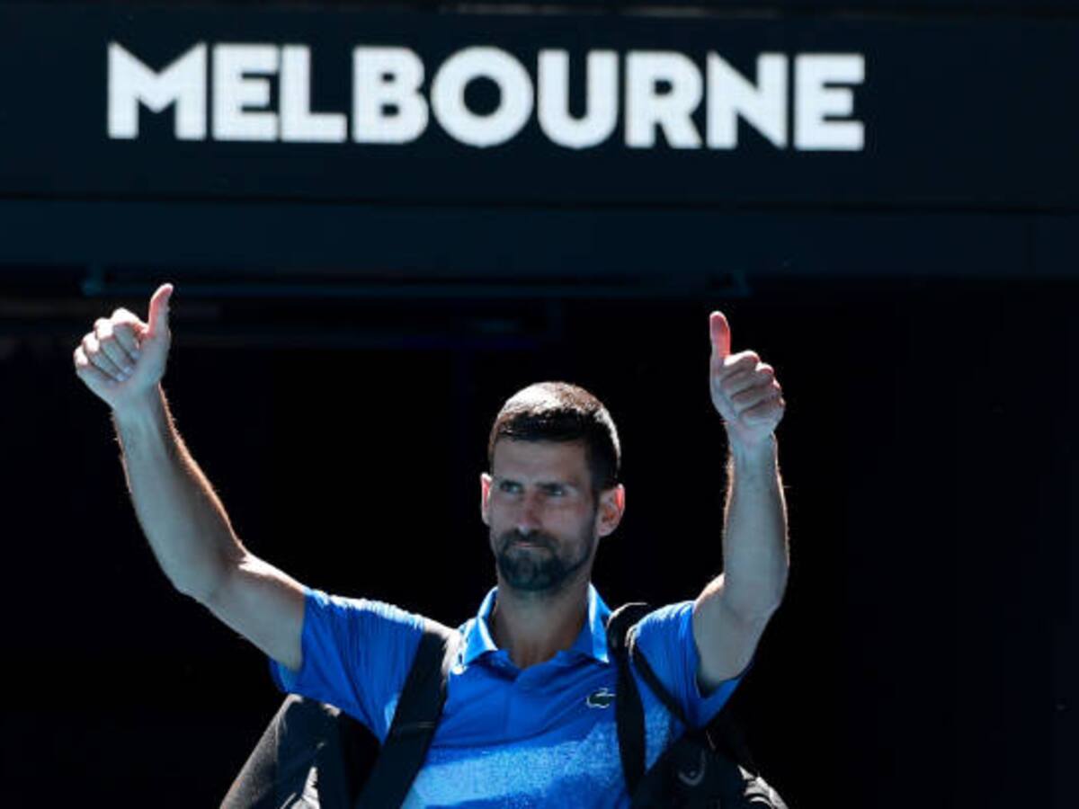 Novak Djokovic se retira lesionado y Zverev clasifica a la final del Abierto de Australia