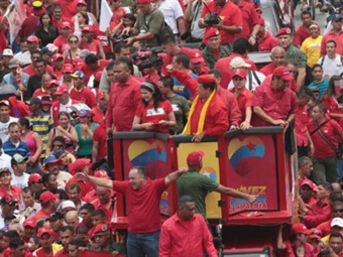 Chávez y Capriles arrancaron campaña por la presidencia de Venezuela