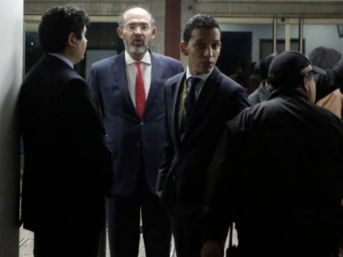 Fiscalía imputará cuatro cargos a exmagistrado Francisco Ricaurte
