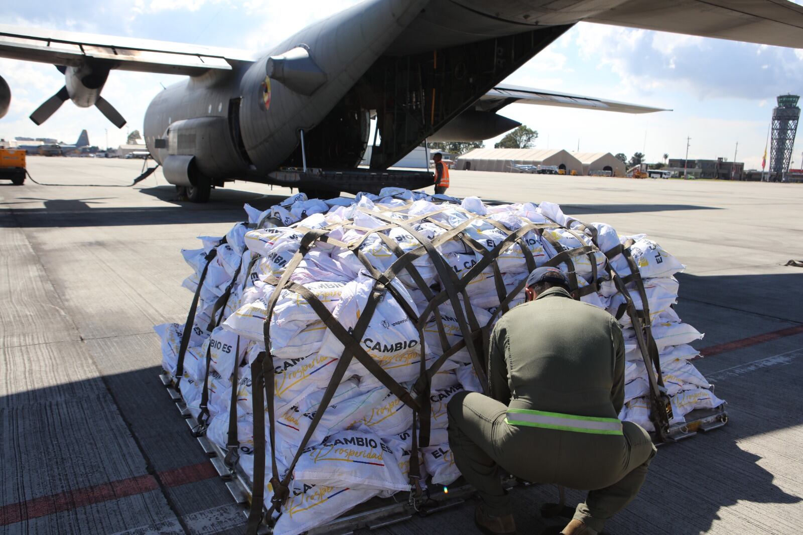 Entrega de ayudas para afectados por derrumbe en Chocó. Foto: Prosperidad Social.