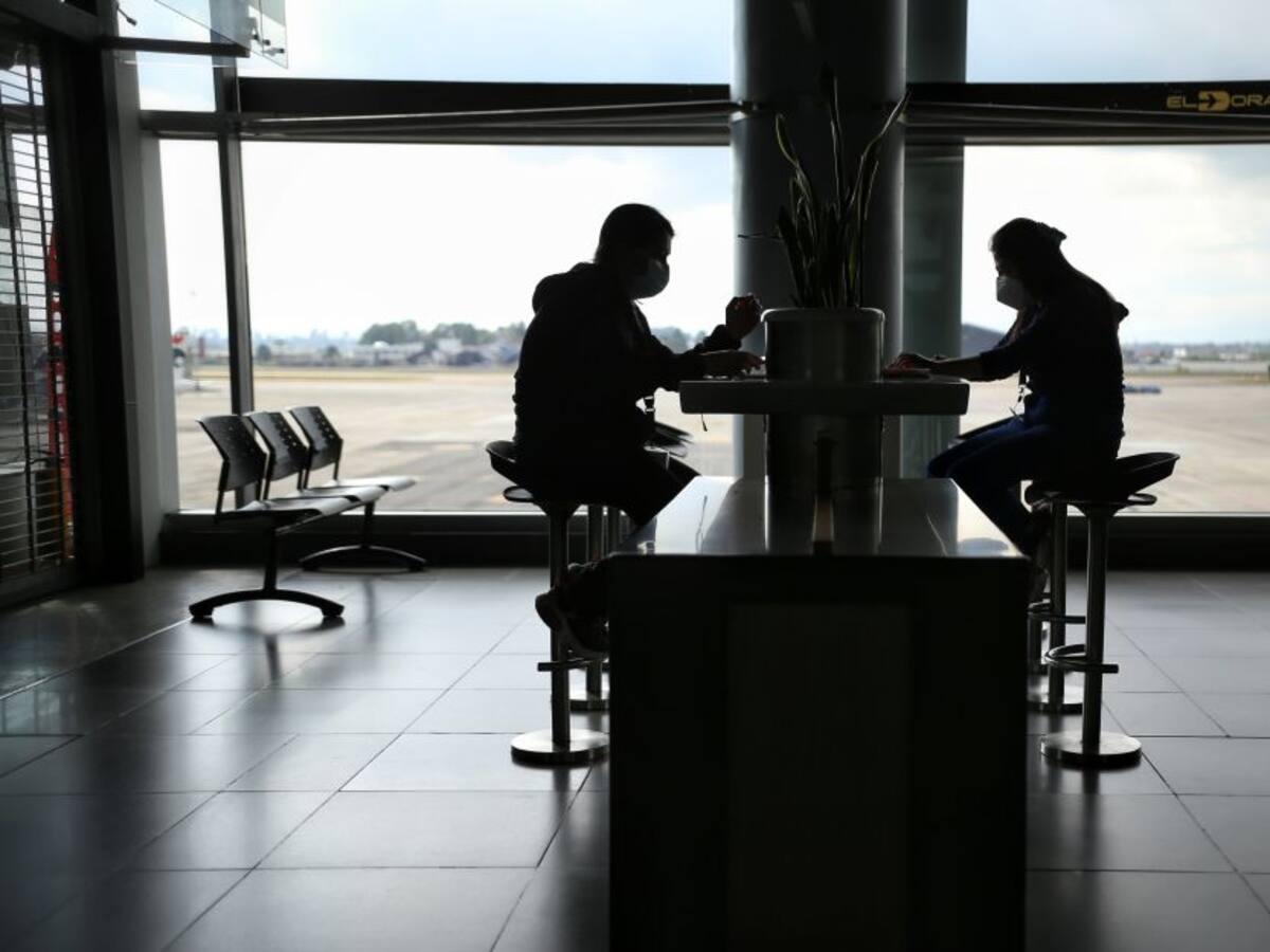 Demoras en operación aérea de El Dorado por falla en avión de carga