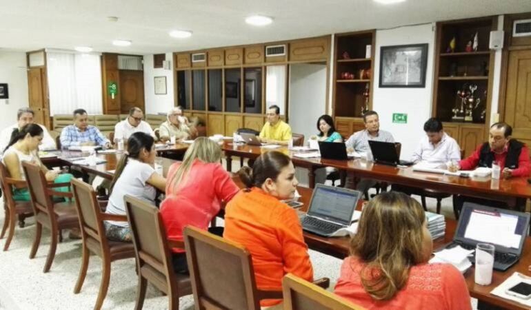 Gremios esperan cumplimiento de promesas