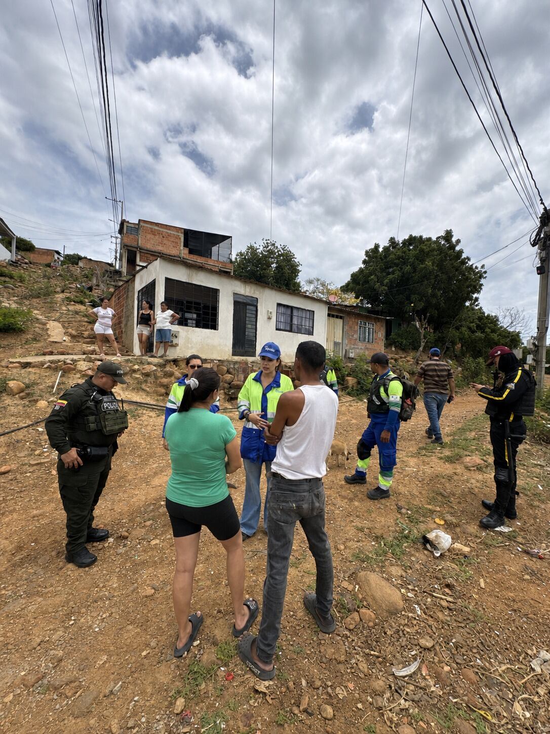 Aqualia anula más de 20 conexiones ilegales en Villa del Rosario, Norte de Santander. / Foto: Aqualia.