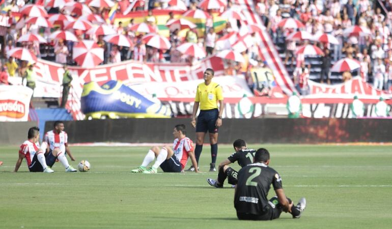 Jugadores colombianos protestaron por los horarios de los partidos