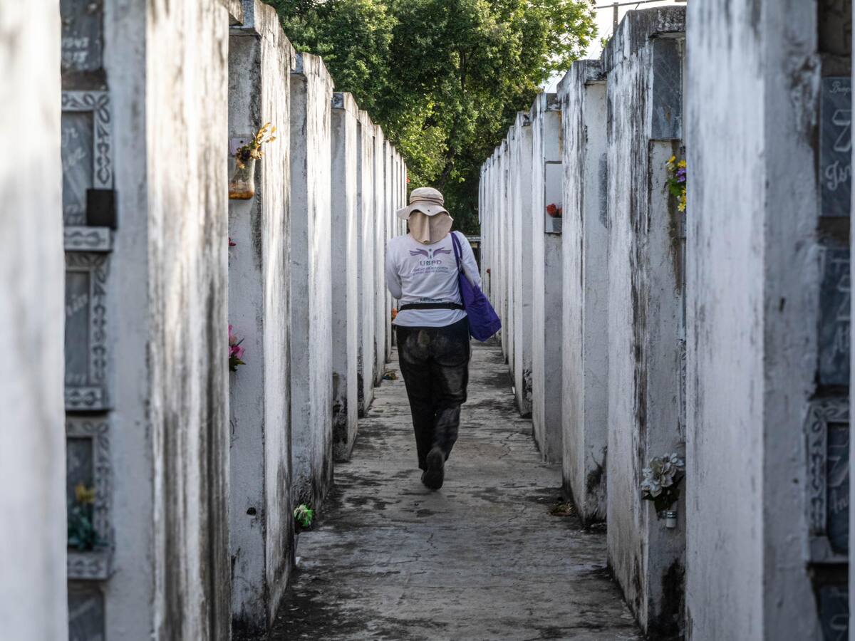 Recuperan 25 cuerpos en el Cementerio Central de Neiva durante nueva fase de búsqueda