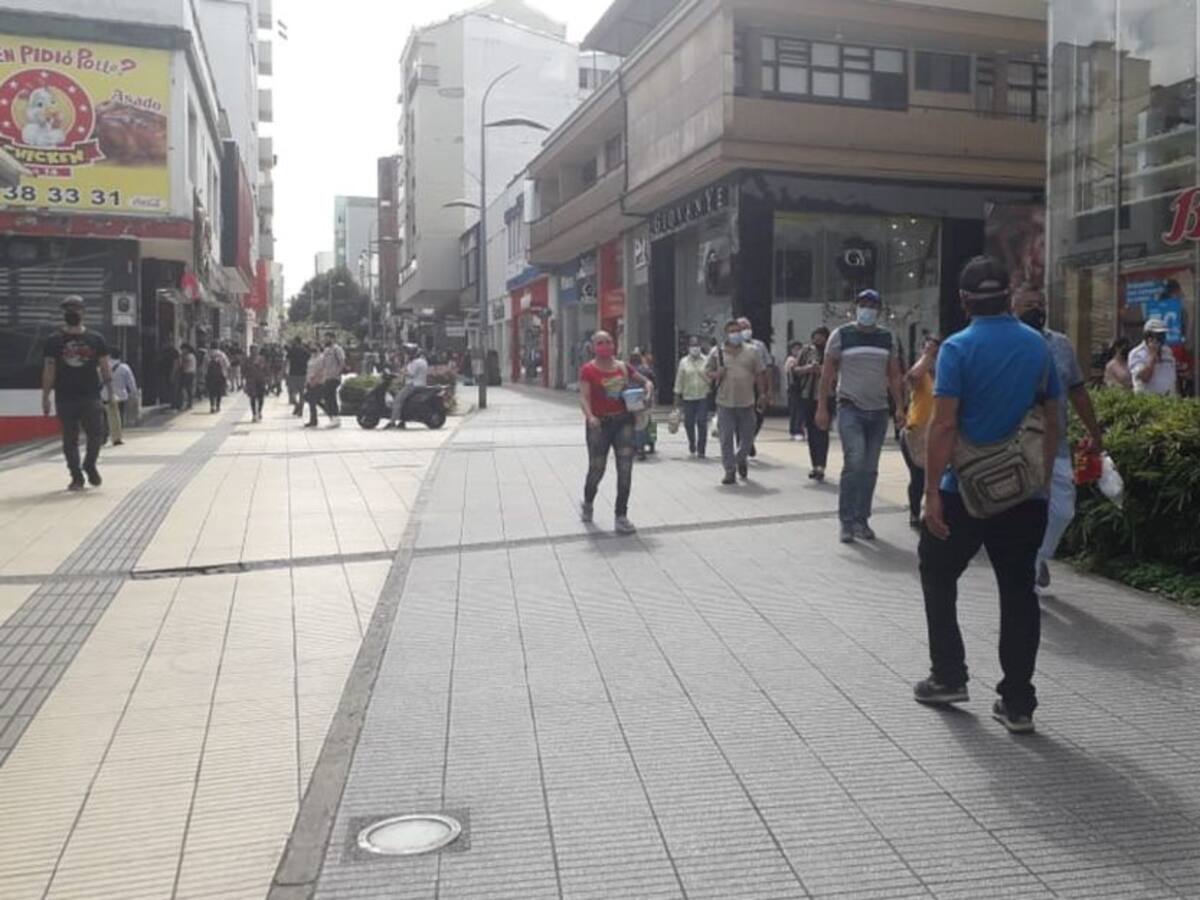 En completa normalidad transcurre el día sin IVA en Armenia