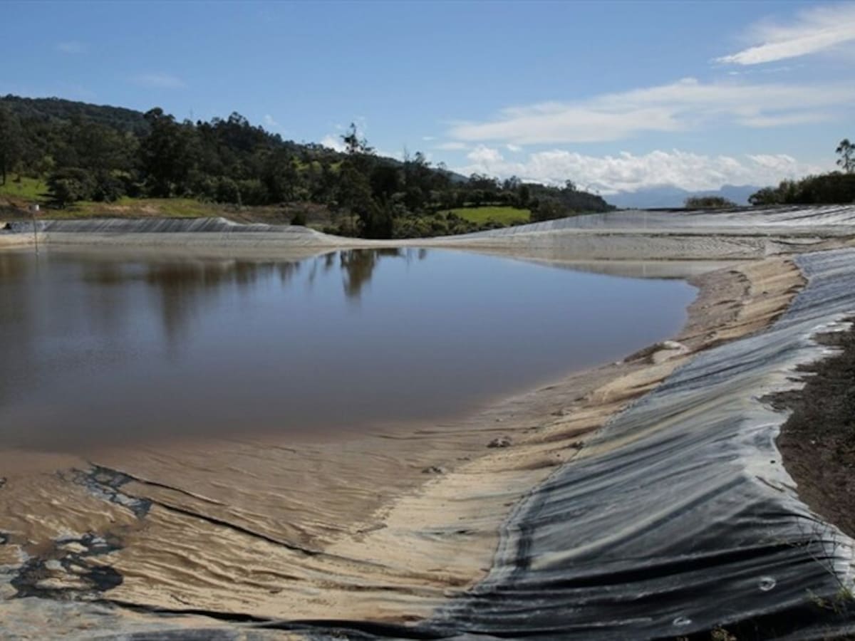 Autoridades mantienen monitoreo tras daño en la represa de Bocas, en Girón, Santander